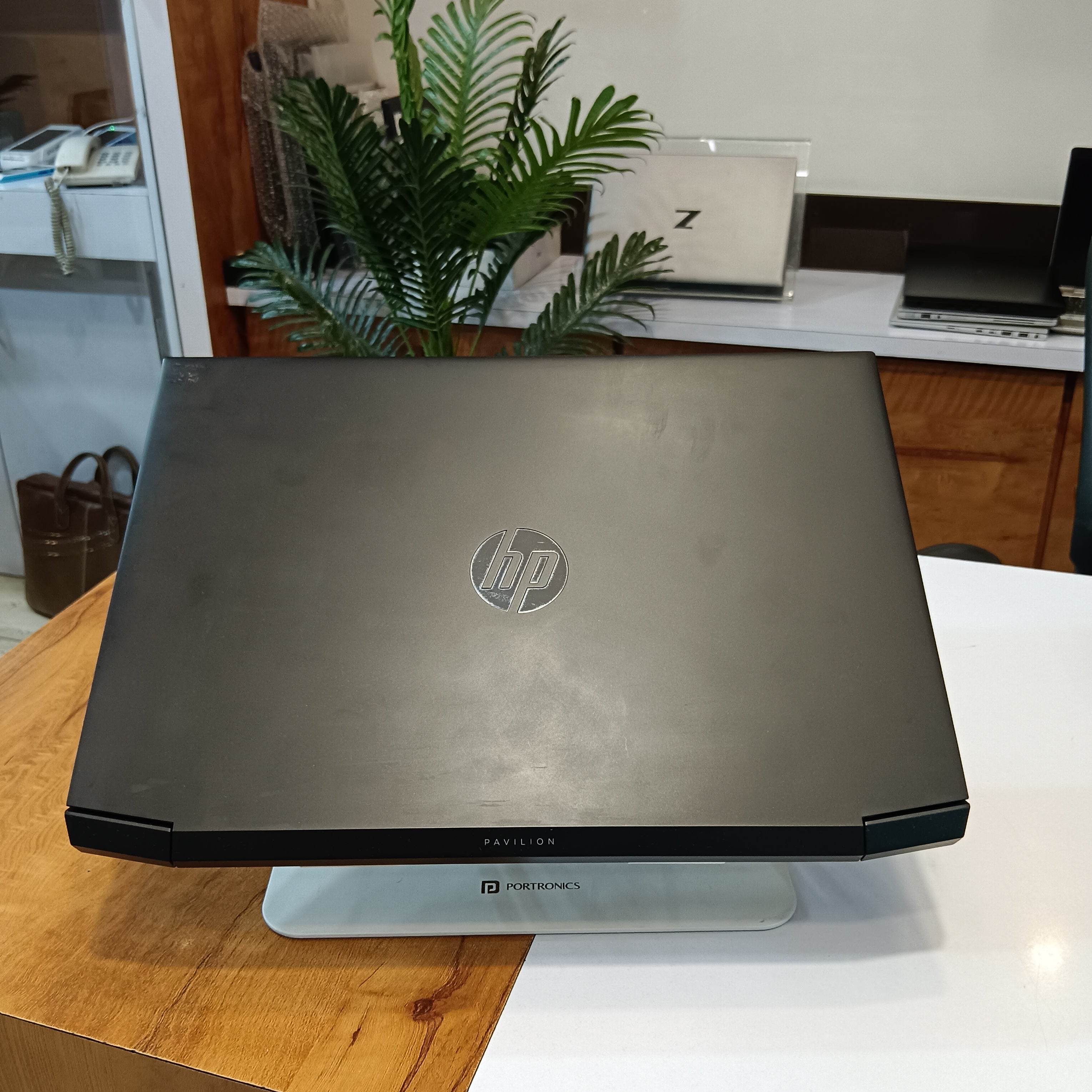 HP Pav Gaming Laptop15-ec1025AX (Smart Deal)